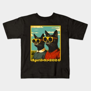 2024 Total Solar Eclipse April 8 Eclipse Watching Cats Kids T-Shirt